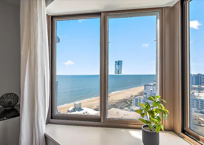 Ferienhaus Updated 2 Bedroom At The 9400 Building With Ocean Views! Ocean Stadt