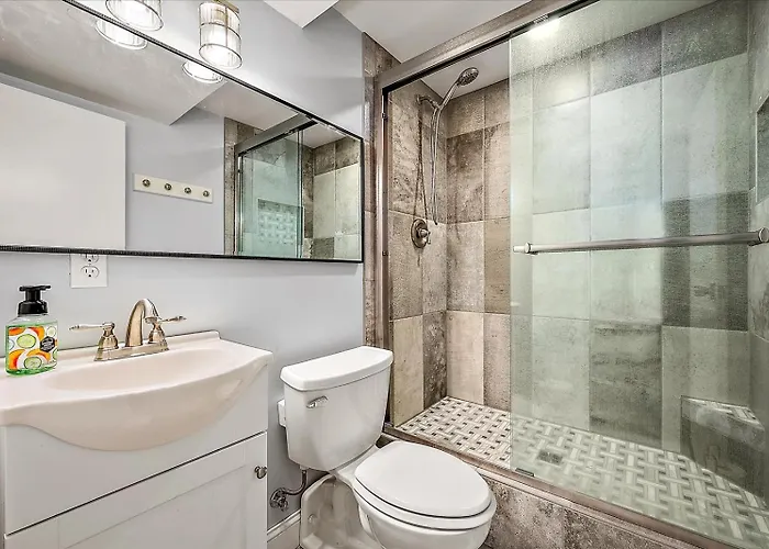Ferienhaus Updated 2 Bedroom At The 9400 Building With Ocean Views!
